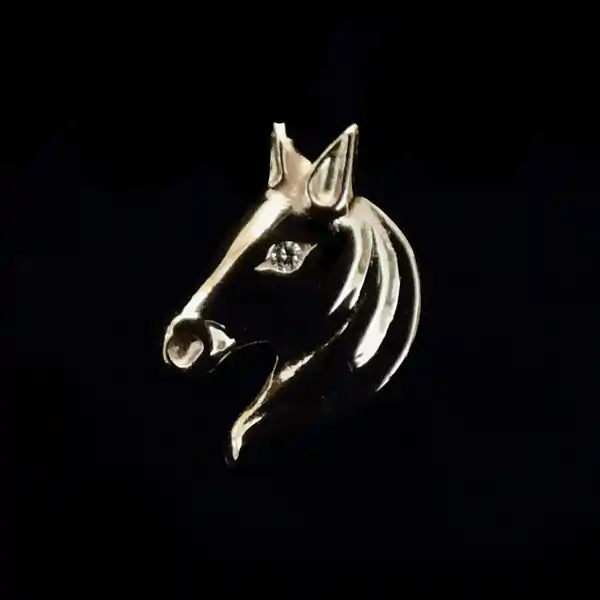 Small Horse Head Pendant